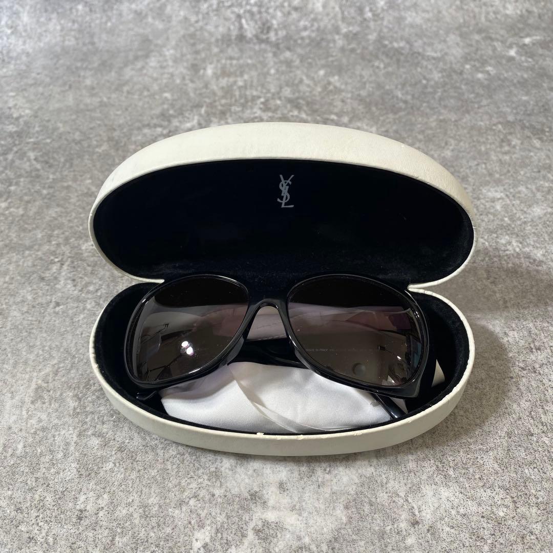 YSL イブサンローラン　サングラス　カサンドラ　ロゴ金具　ブラック　黒