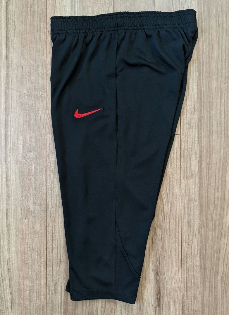 【非売品】浦和レッズトレーニング3/4パンツ: S