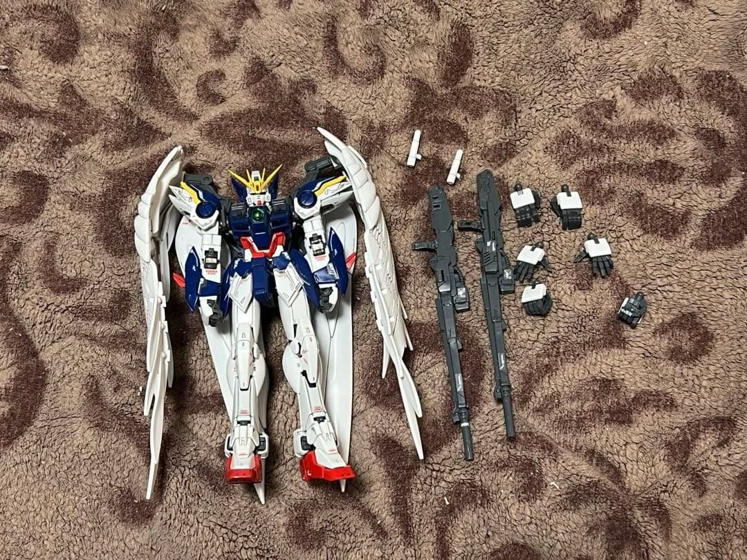 ガンプラRGまとめ売り未組み立て11機組立済み8機+おまけ