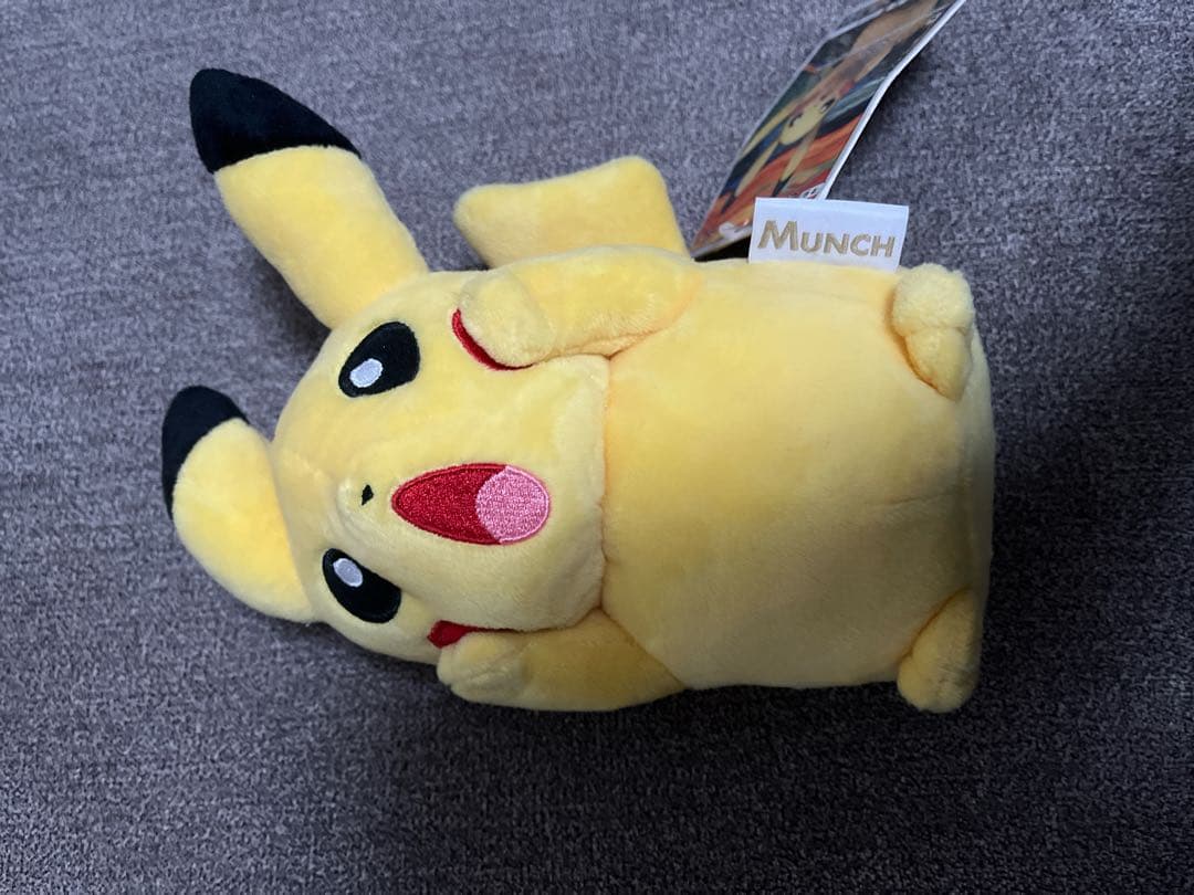 ムンク展 ピカチュウ 叫び ぬいぐるみ