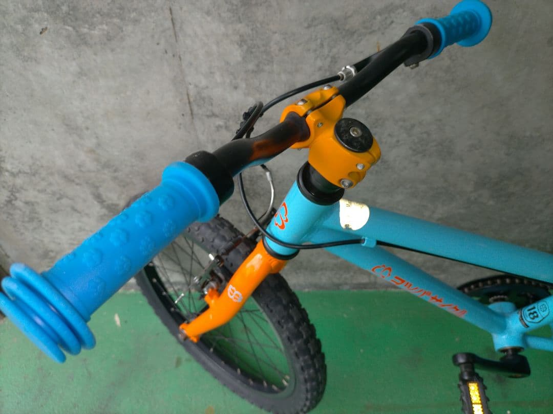 よつばサイクル18インチ