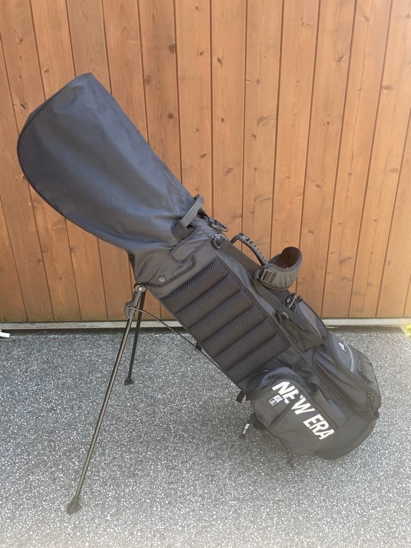 NEW ERA ブラックキャディバッグ スタンド付き