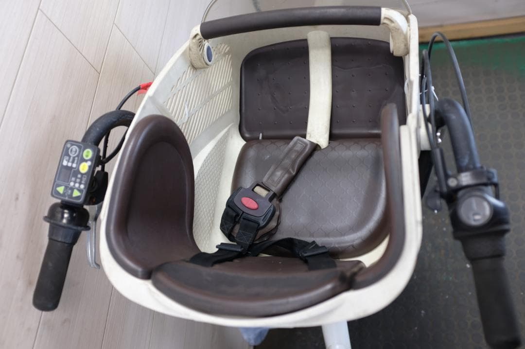 電動自転車ヤマハPAS　KISS　20インチ　3段　12.8Ah充電器あり