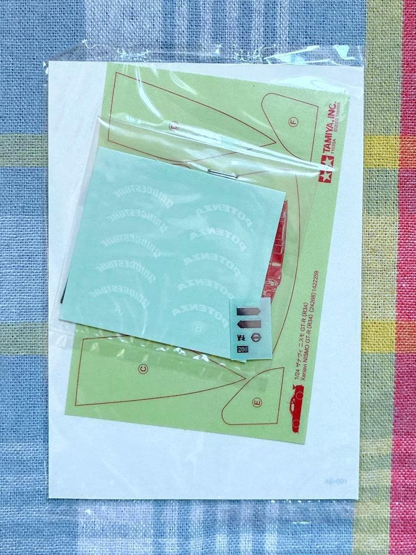 タミヤ 1/24 カルソニック R34 GT-R 03 w/カルトグラフデカール