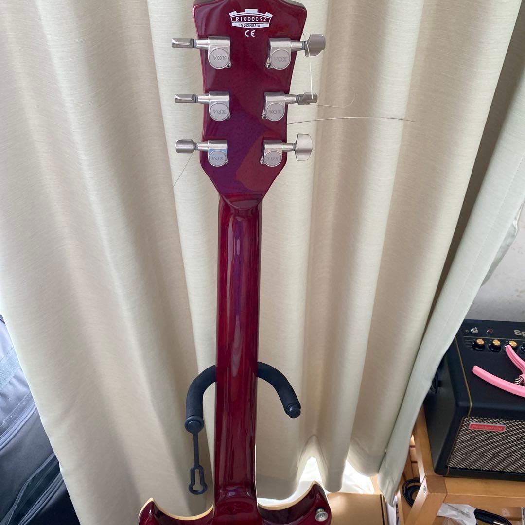 希少VOX エレキギター　レッド