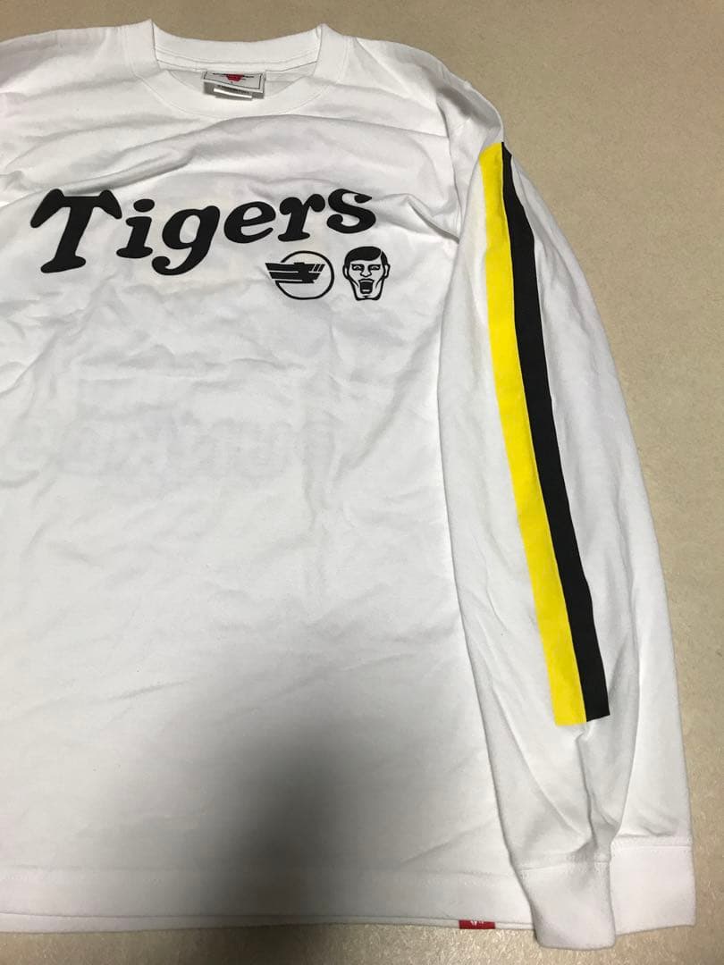 未使用 阪神タイガース L punkdrunkers パンクドランカーズ 長袖白