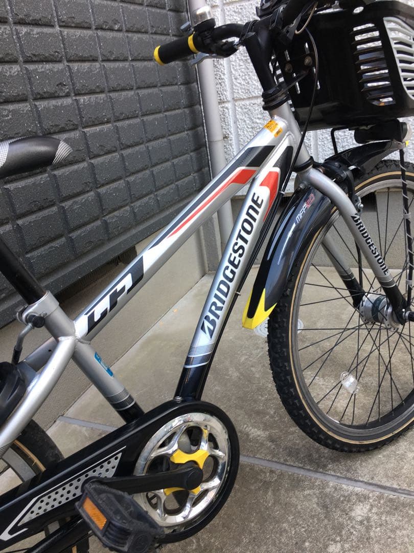 BRIDGESTONE クロスファイヤー　ジュニア 点灯虫CFJ47T キッズ