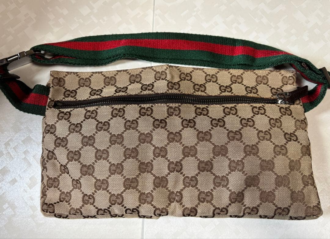 GUCCI グッチ ウエストバッグ ボディバッグ GGキャンバス
