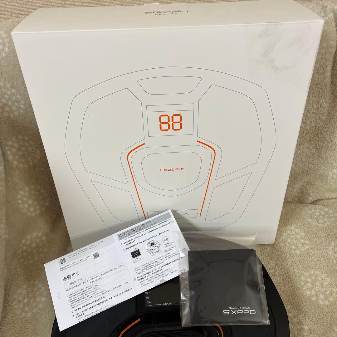 箱入り♪ フットフィット　SIXPAD シックスパッド　MTG　FOOTFIT