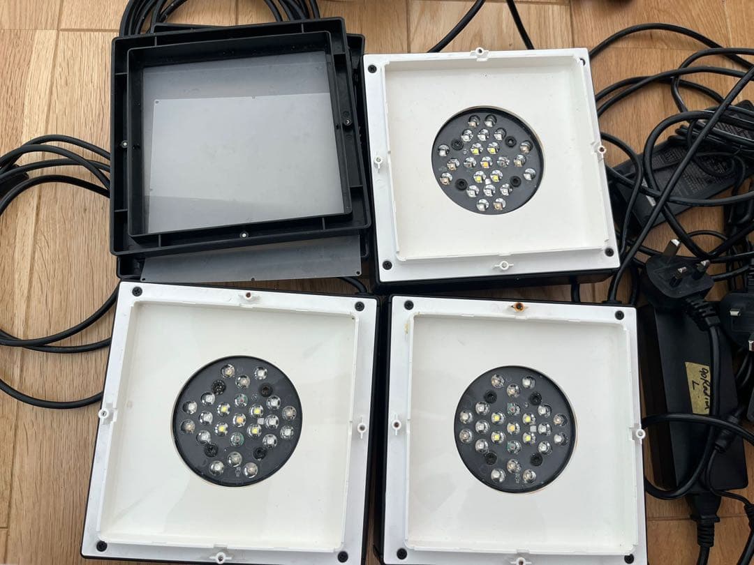 Ecotech Marine Radion XR15 3機　専用ステー