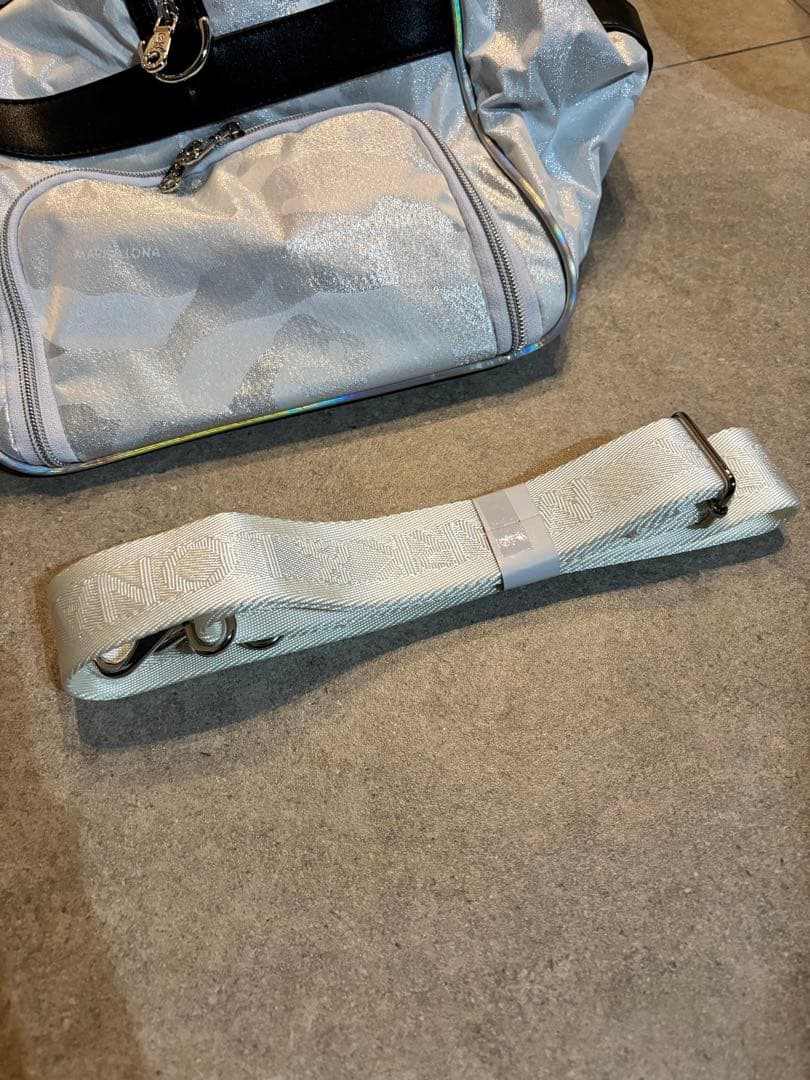 やす君プロフ確認 　 MARK&LONA ゴルフボストンバック　新品