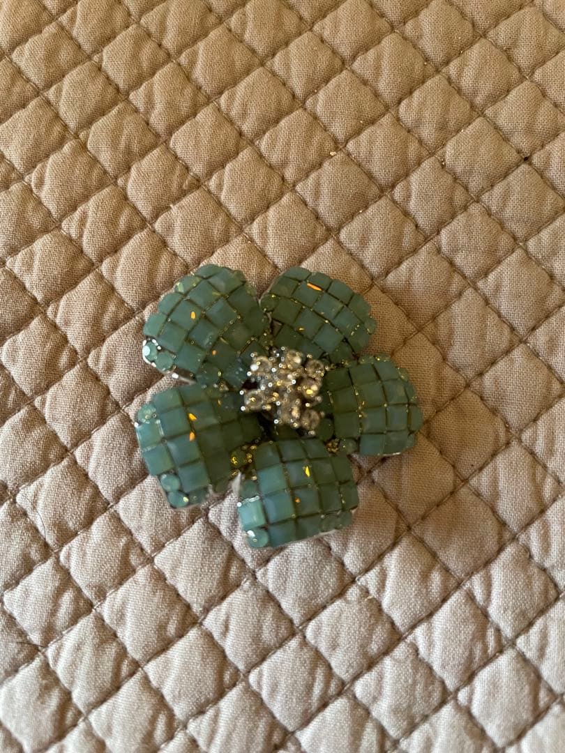 Foxey ブローチ FLEUR 未使用