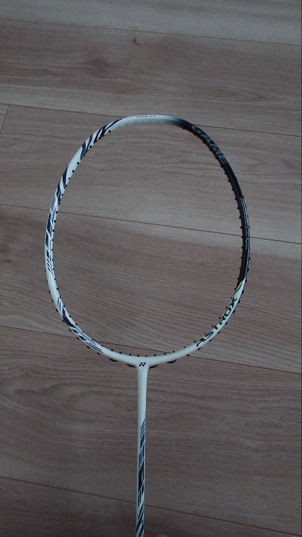 YONEX　ASTROX９９GAME　4UG6