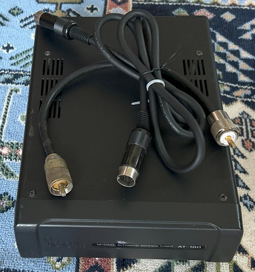 【中古・良品】ICOM オートアンテナチューナー AT-180