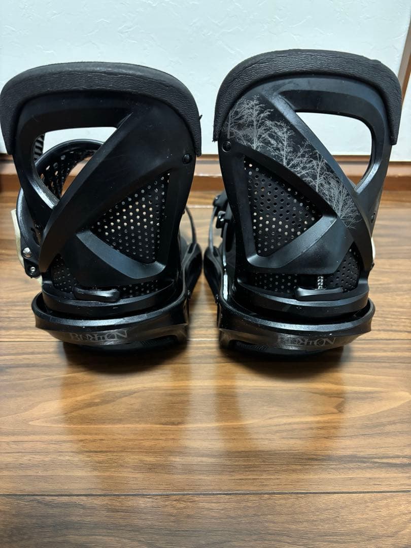 バートン　レクサ　スノーボードビンディング　バインディング