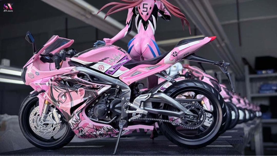 真希波・マリ・イラストリアス　フィギュア　エヴァンゲリオン　ガレージキット