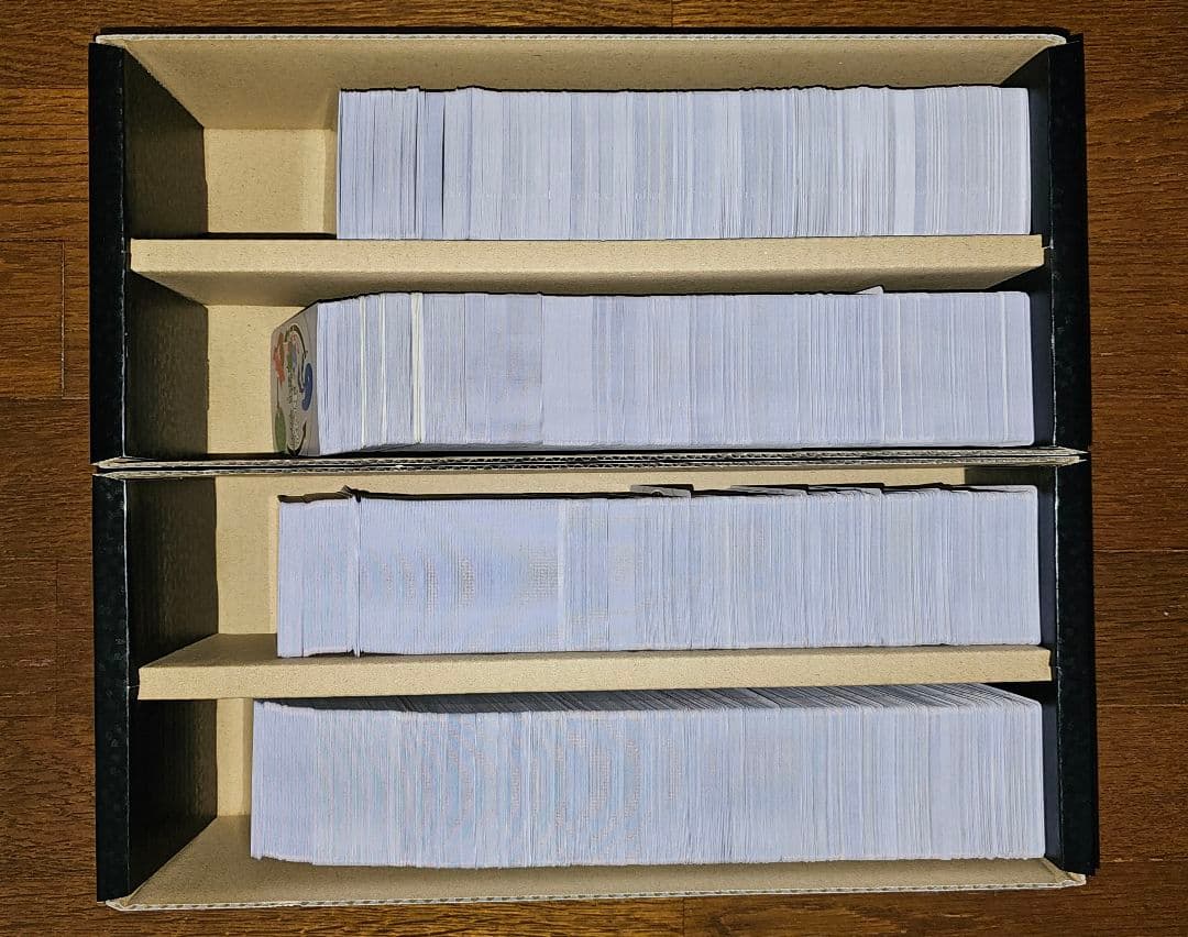 蟲神器引退　在庫処分　カード2000枚以上　プレイマット　スリーブなど