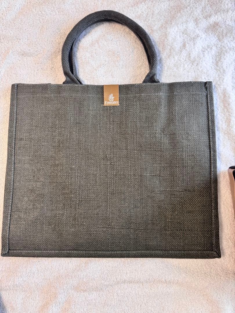 エミレーツ航空★ファーストクラス★アメニティーセット★