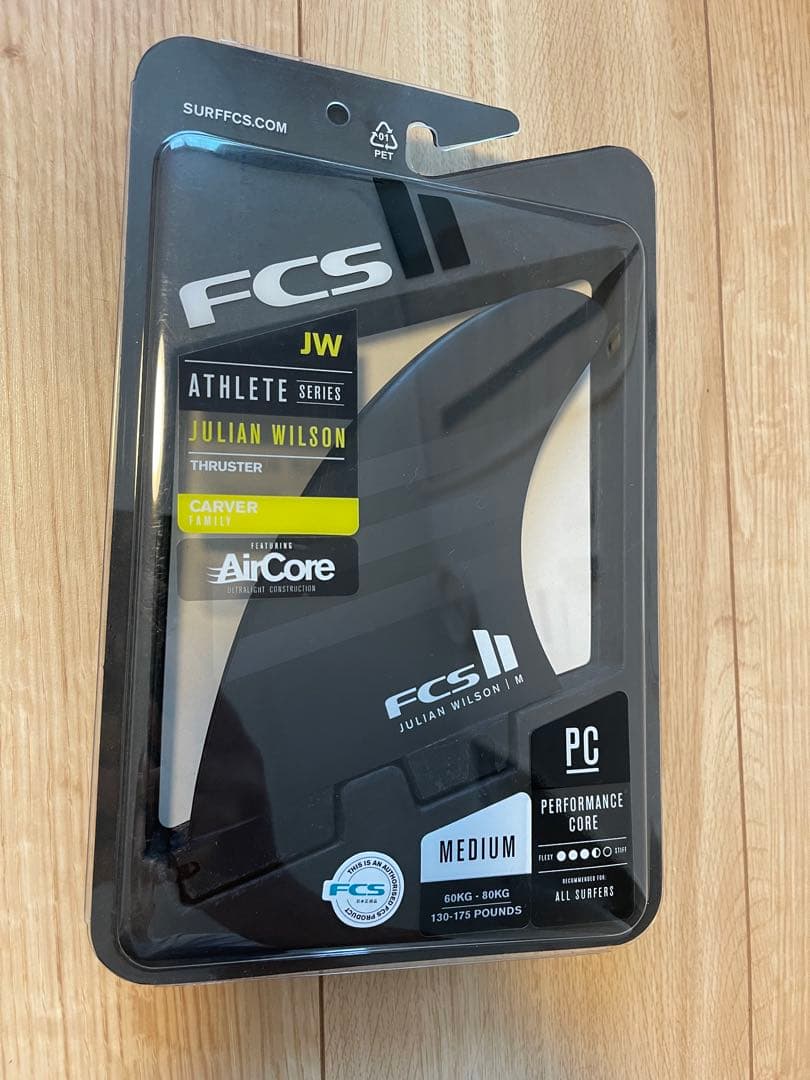 FCS2 フィン　JULIAN WILSON TRI FIN SET Mサイズ