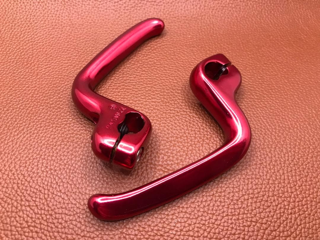 【新品未使用】TEKTRO RBP202 ブレーキレバーエクステンション 赤