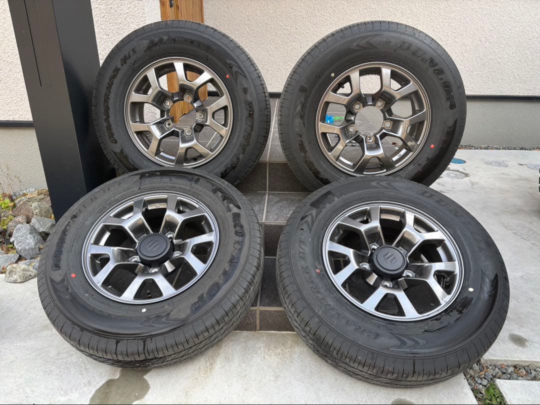 ゆ*か様 【美品】ジムニー シエラjb74スズキ純正 アルミ 5本セット