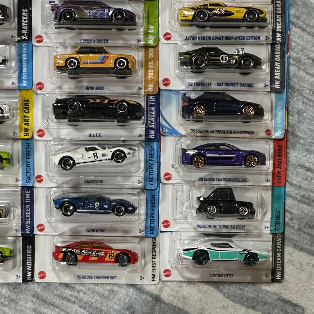 ホットウィール ベーシック 36台セット⑨ フェラーリ スープラ等