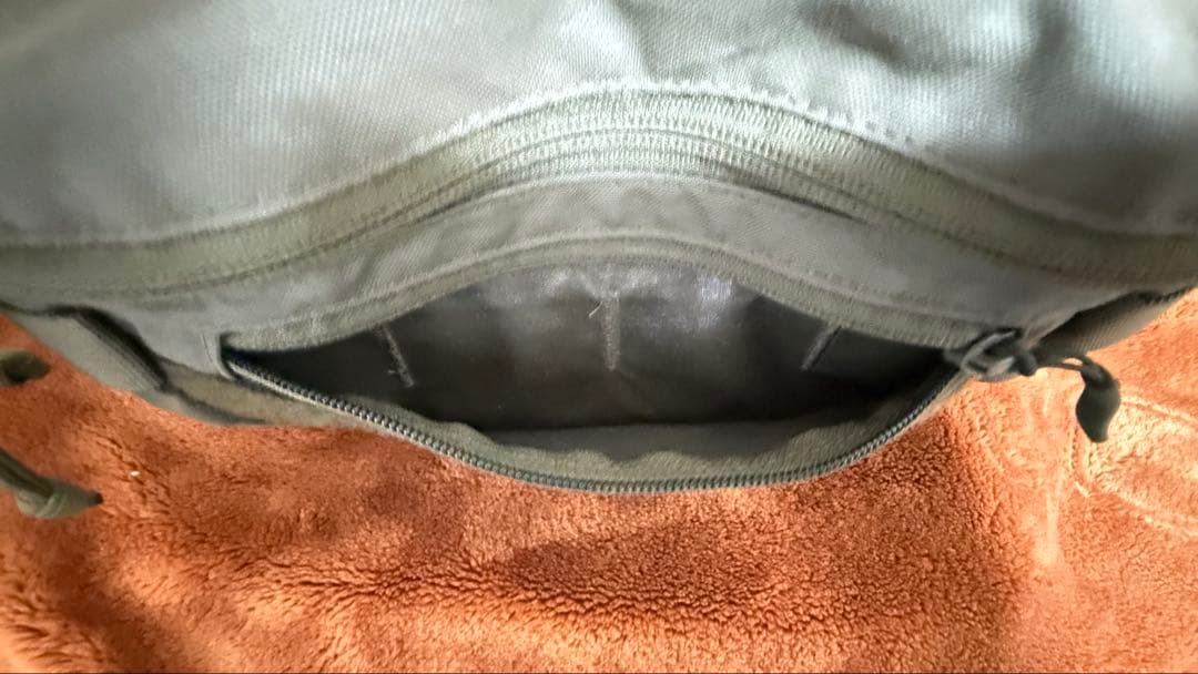 AGILITE SIX PACK HANGER POUCH レンジャーグリーン