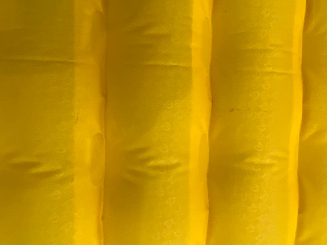 Nemo スリーピングマット イエロー 収納バッグ付き