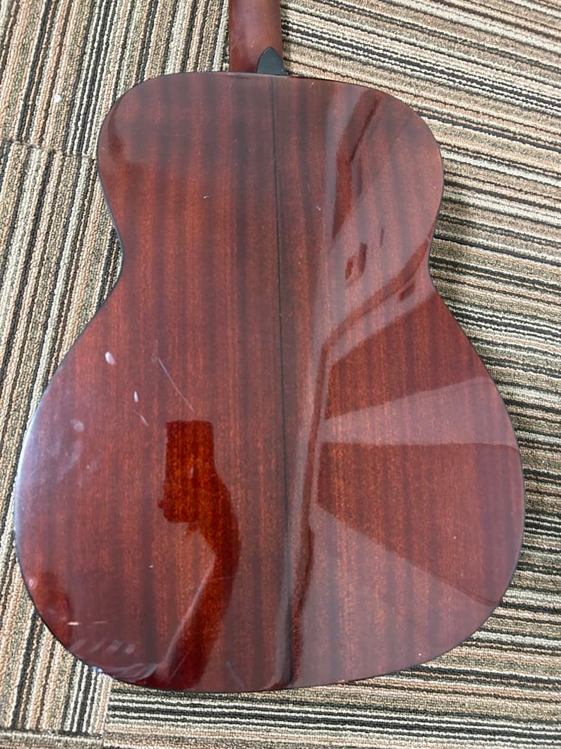 Morris モリース　MF201Nアコースティックギター　硬質ケース付き