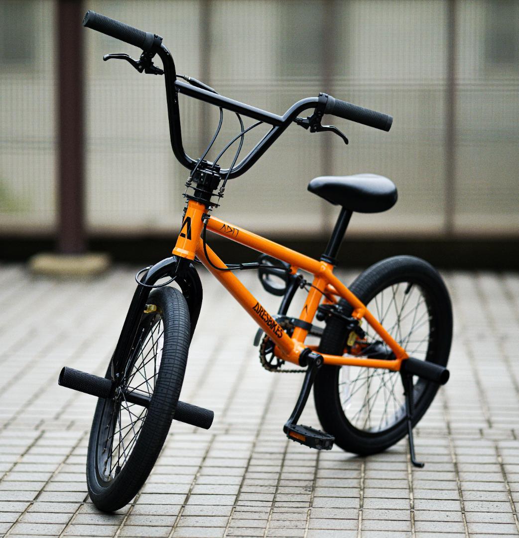 ARESBIKES ADIT 18インチ BMX