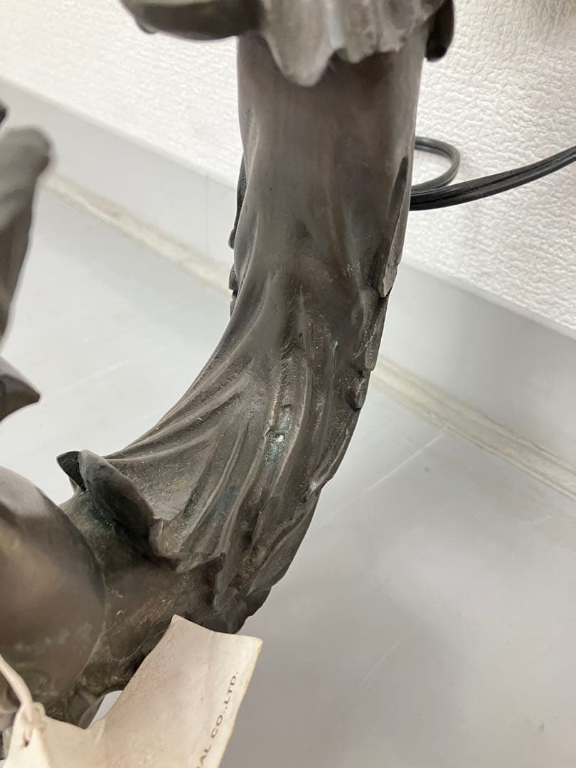 アンティーク壁掛照明器具　海外インテリア　レトロ　　アイアン　お洒落な玄関照明