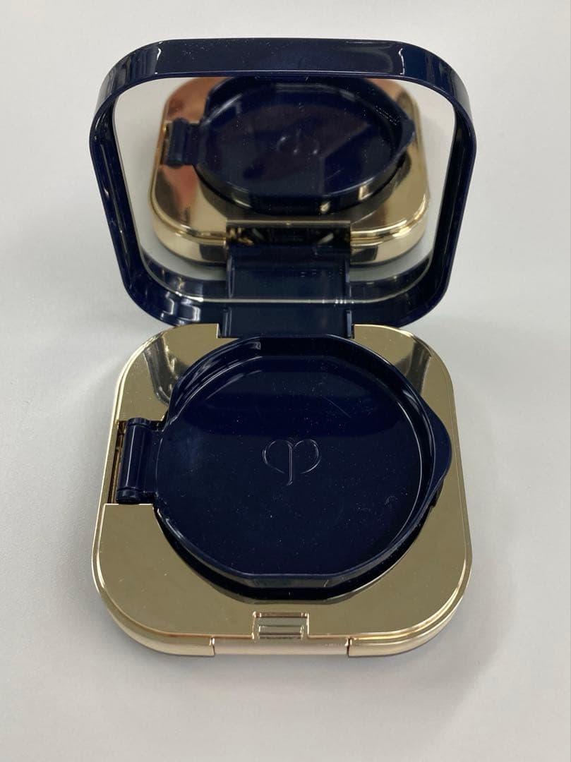 【クレ・ド・ポー ボーテ】クレド　タンクッションエクラ　ナチュレル　オークル20