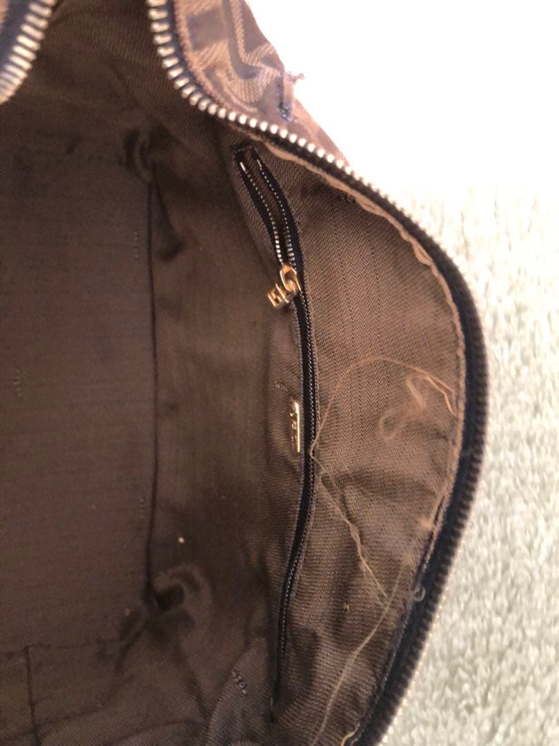 【正規品】FENDIバニティ