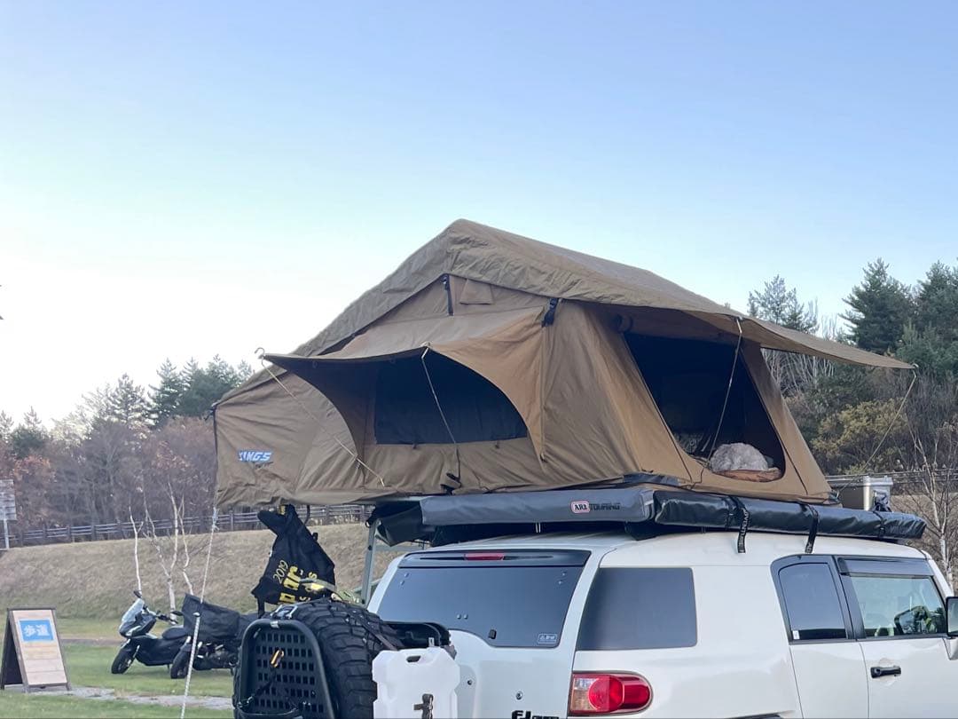 ルーフトップテント　アネックス付き　※価格交渉OK