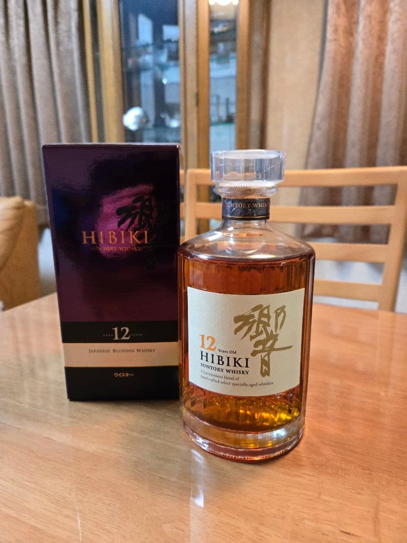 サントリー響 12年700ml