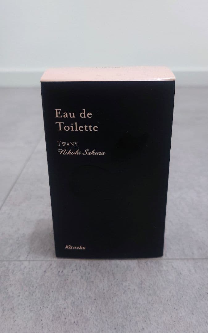 Kanebo カネボウ トワニー オードトワレ にほひ桜 40ml