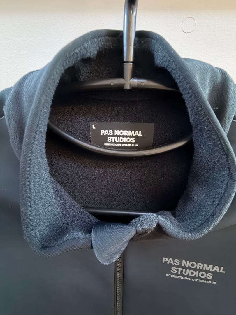 メンズメカニズムサーマルジャージ