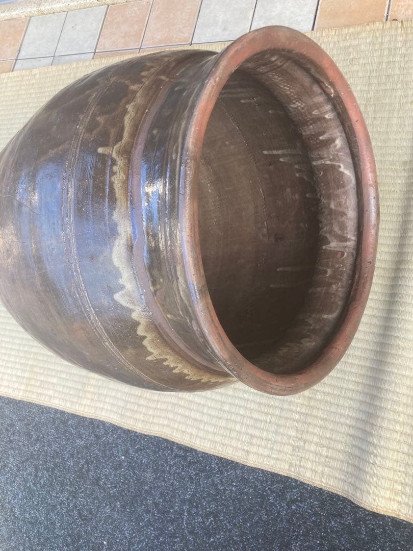 大型 水瓶 睡蓮鉢 火鉢 陶器製 壺 メダカ鉢 高さ64cm 直径42cm 骨董
