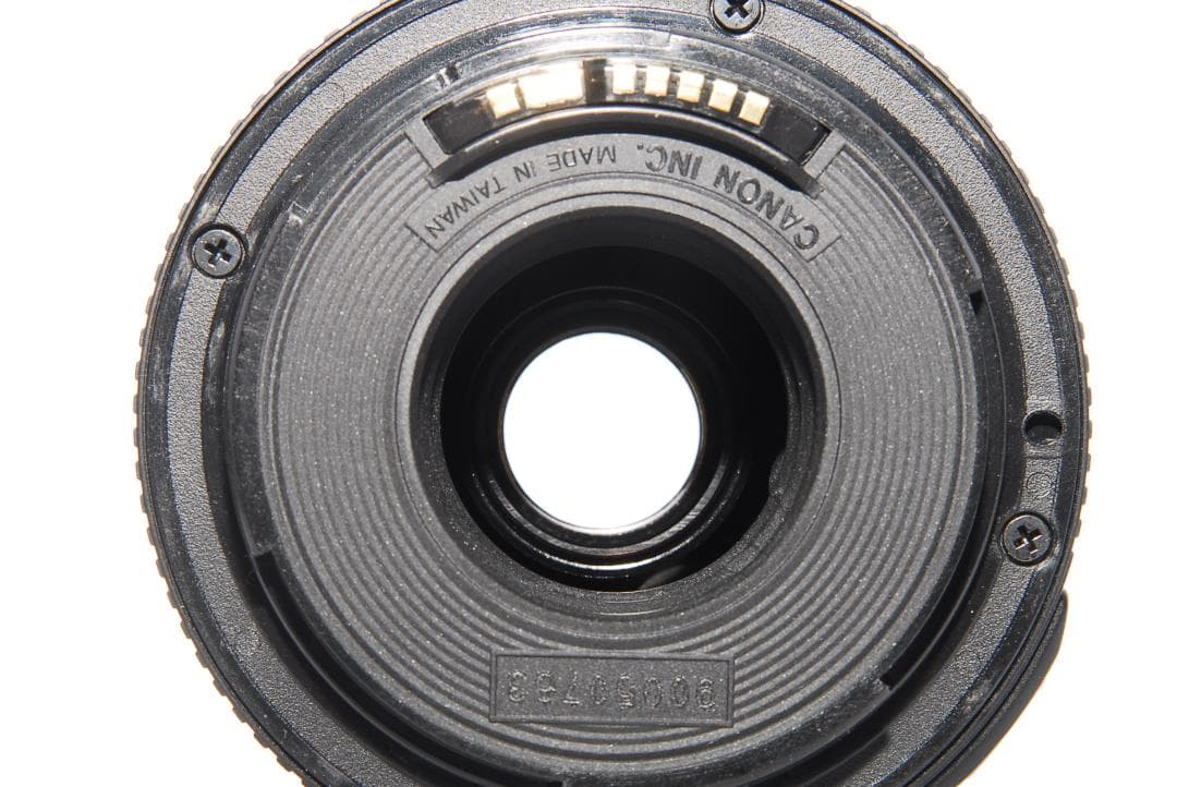 hn ✨スマホ転送可能 初心者向け名機✨Canon Kiss X7レンズ