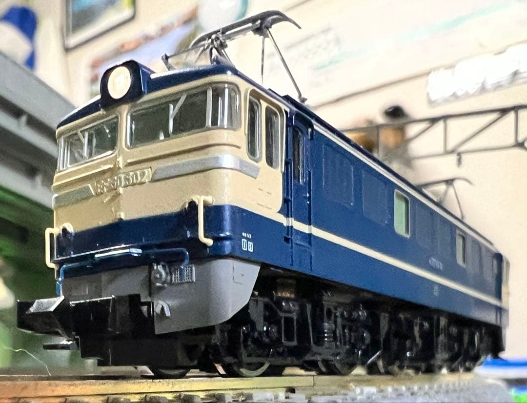 TOMIX7147 国鉄 EF60-500形電気機関車(特急色)
