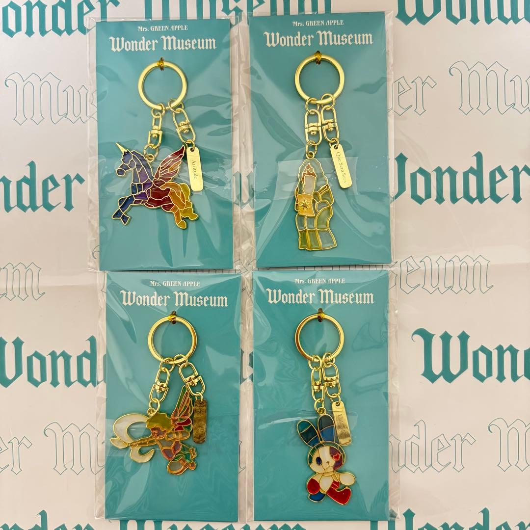 【新品】ミセスWonder Museumステンドグラスキーホルダー全4種セット