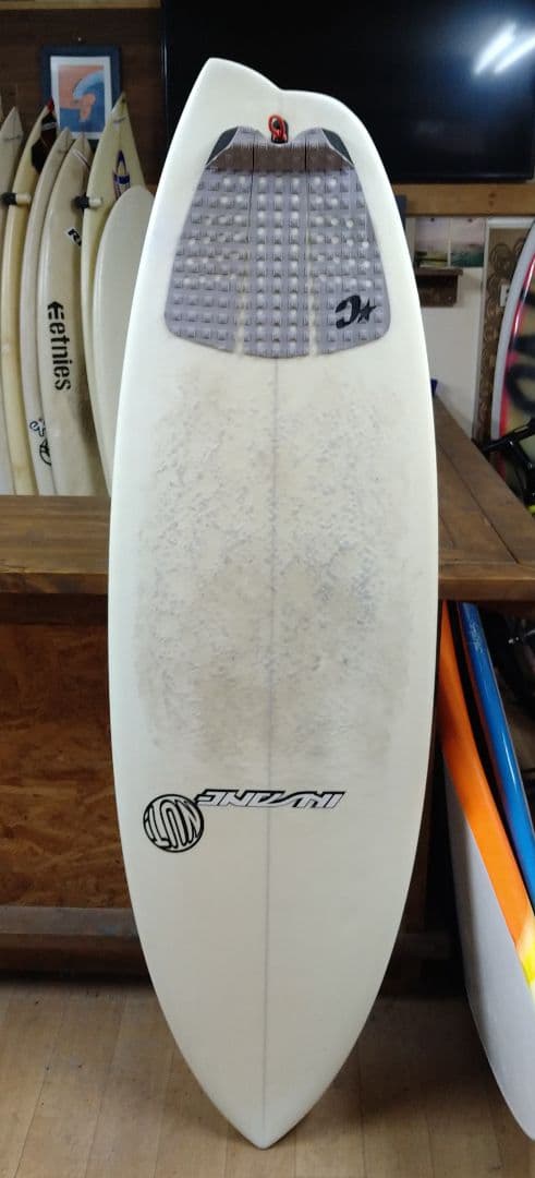 insane インセーンサーフボード アシンメトリー 5'7\