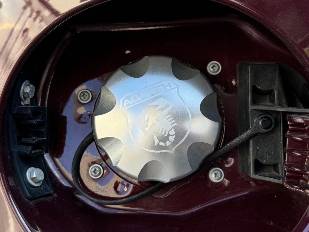 ABARTH アバルト 純正 フューエルキャップ　ガソリンキャップ　アルミ