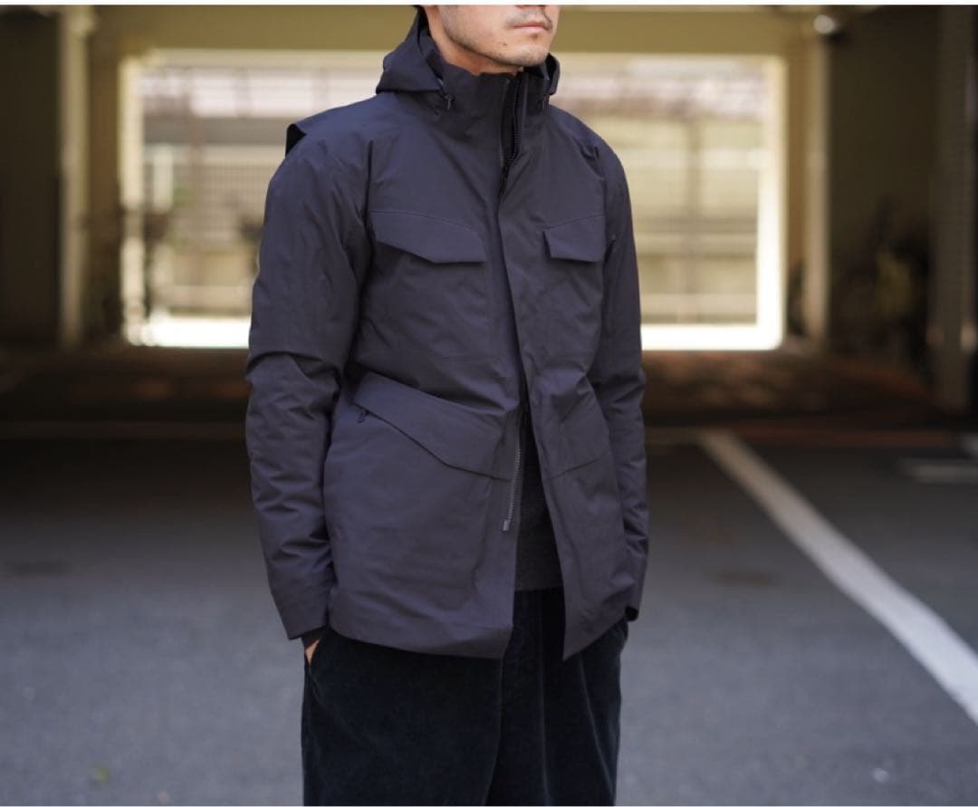 週末値下げ　ARC'TERYX VEILANCE FIELD IS JKT