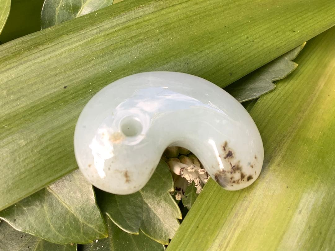 親方自慢の希少作品✳特選‼️珍しい石墨線入り‼️ 糸魚川翡翠勾玉*極上コレクション級