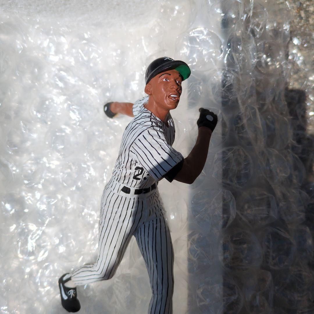 貴重　サルビノ　Michael Jordan 限定フィギュア　ナンバリングあり