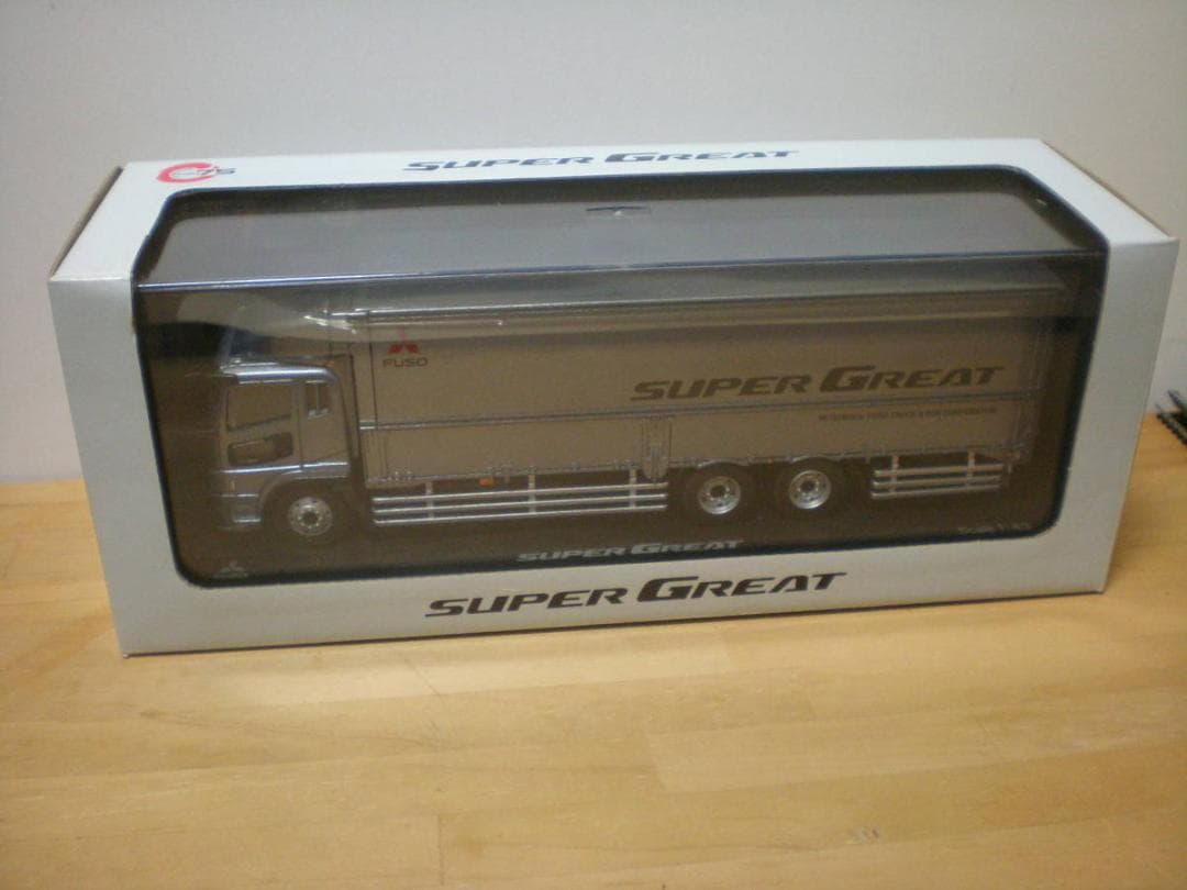 非売品 三菱ふそう スーパーグレート FUSO 75周年記念