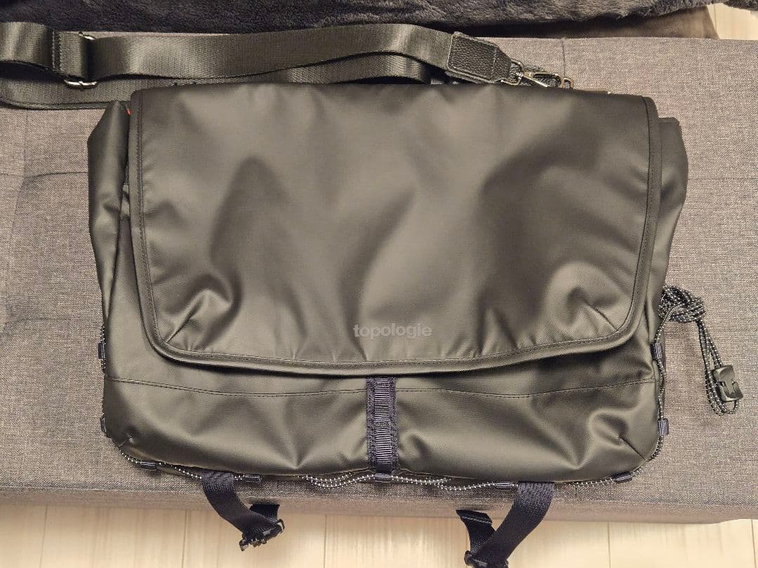 【美品】トポロジー Messenger Sacoche Large