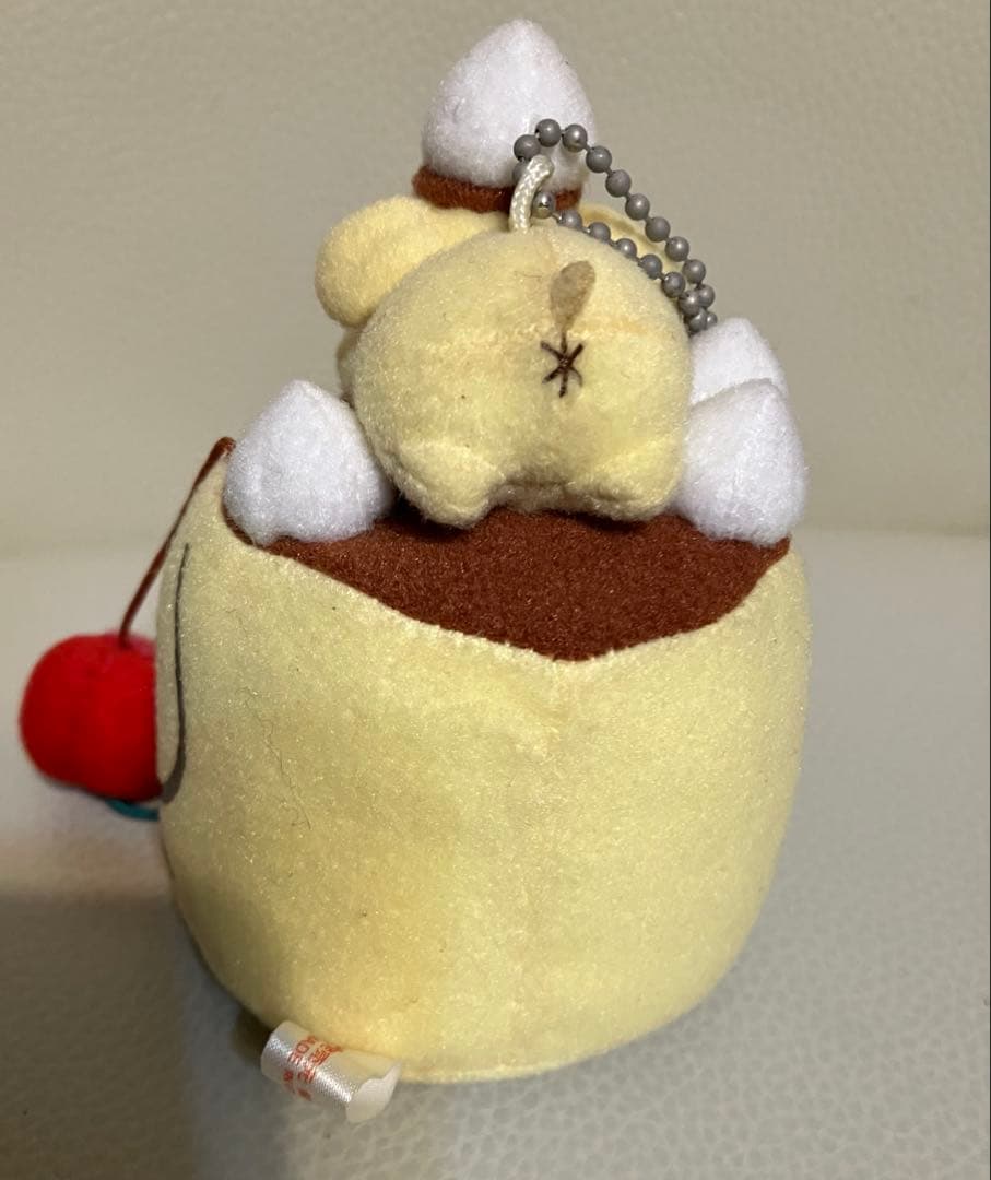 ポムポムプリン　ぬいぐるみ　マスコットホルダー　プリンアラモード　パーラー
