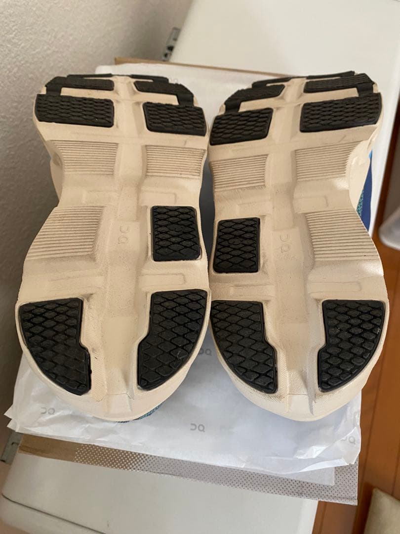 onクラウドモンスター2 25㎝